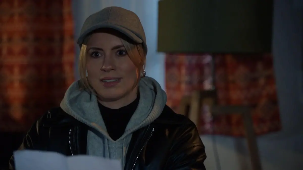 Gelingt Zoe es, ihr Geständnis zu vernichten? GZSZ-Spoiler