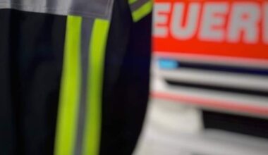 In den frühen Morgenstunden, gegen 02:50 Uhr, wurde die Feuerwehr mit dem Stichwort Explos