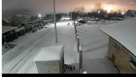 Ukraine-Krieg: ++Rakete schlägt im Westen der Ukraine ein – Russland spricht von Oreschnik-Einsatz ++ Liveticker