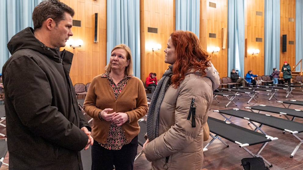 Die designierte SPD-Spitzen Steffen Kracht (46, l.) und Bettina König (47,r.) mit Stadträtin Carolina Böhm (59)