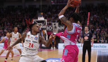 Basketball: Telekom Baskets Bonn drehen packendes Traditionsduell gegen Ex-Meister | Sportmix