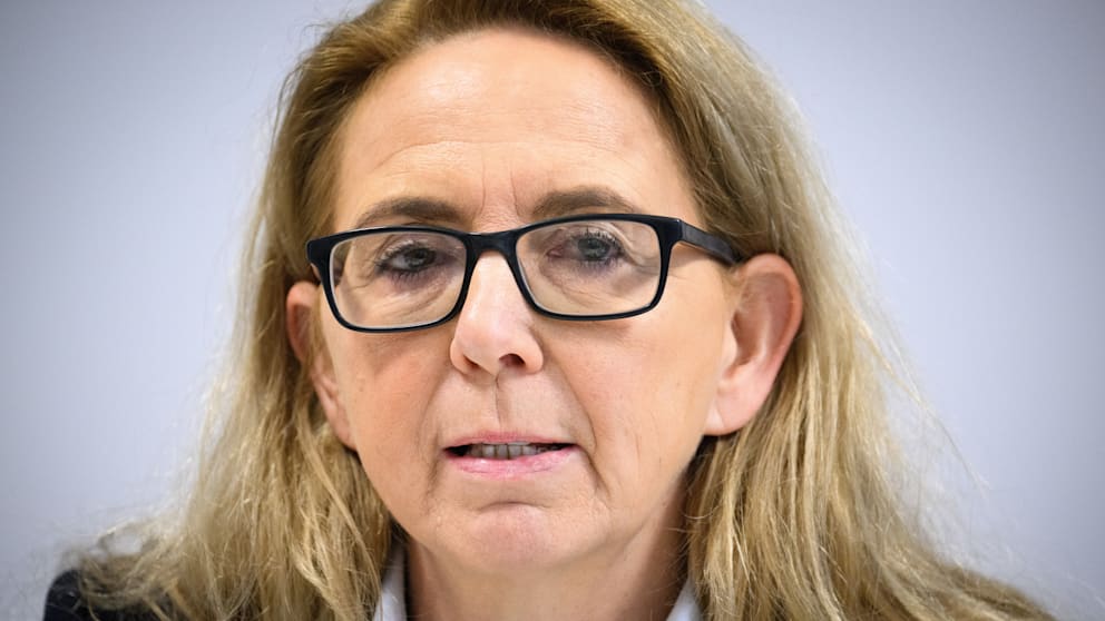 Berlins Polizeipräsidentin Barbara Slowik Meisel