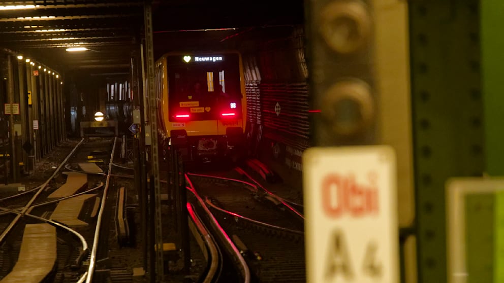 Gleise am U-Bahnhof Deutsche Oper (Archivfoto)