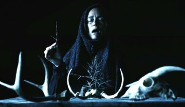 100 Prozent bei Rotten Tomatoes: Trailer zu "Mother Of Flies" – verstörender Hexen-Horror von der Adams Family - Kino News