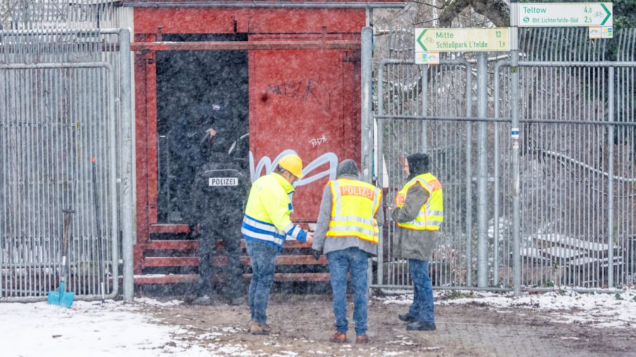 1 Mio. Euro Belohnung für Hinweise auf Strom-Terroristen in Berlin | Regional