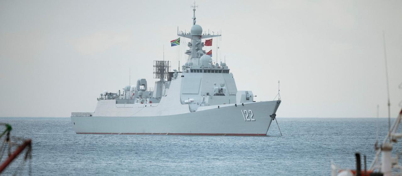 Der chinesische Zerstörer "Tangshan". | AFP Der chinesische Zerstörer "Tangshan".