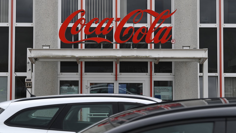 Millioneninvestitionen: Coca-Cola baut Produktion in Halle aus