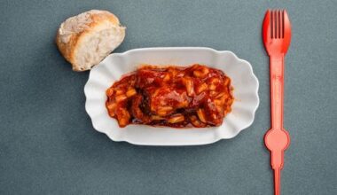 Bochum trifft Berlin - Tim Raue präsentiert neue Currywurst-Kreation: Tageskarte