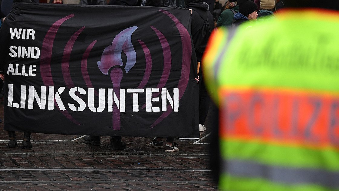 LG zu 'Linksunten.indymedia': Durchsuchungen rechtswidrig