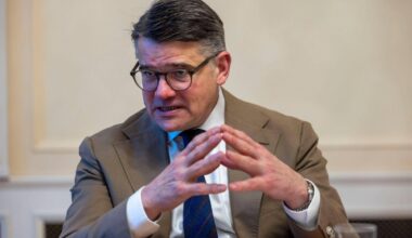 Wiesbaden | Rhein schließt Zusammenarbeit mit AfD in Kommunen aus