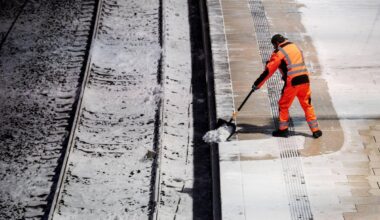 Berlin/Offenbach am Main | Bahnverkehr weiter eingeschränkt - Glatteis droht