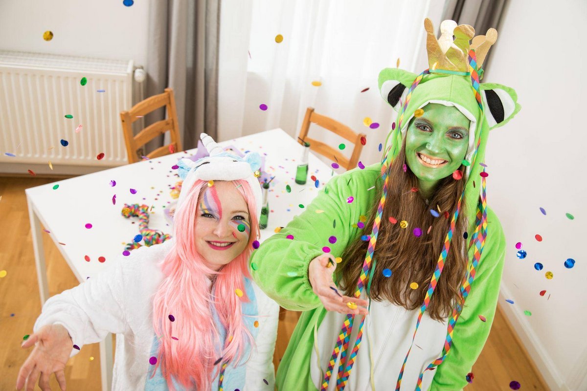 Düsseldorf | Kostüm, Schminke, Maske: So schützen Sie die Haut und Umwelt