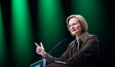 Berlin | Grünen-Chefin fordert mehr Unterstützung für Kiew aus Berlin