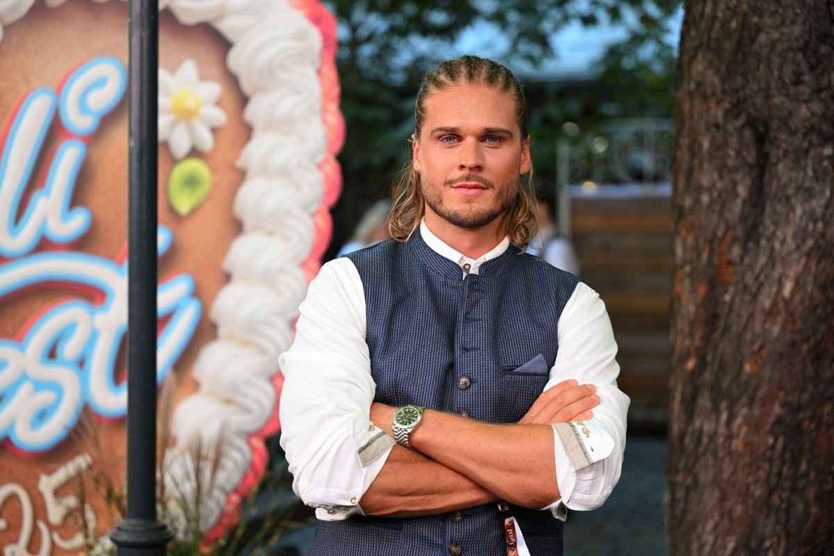 Berlin | Rúrik Gíslason geht unter die Schauspieler