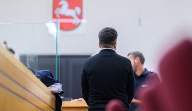 2.500 Euro pro Info: Staatsanwalt gesteht im Kokain-Prozess