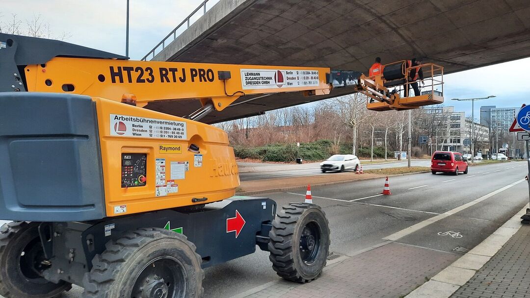 Diese Brücke in Dresden bleibt unter Beobachtung