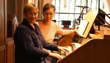 und-Leben.de - An der Orgel vergisst die Ukrainerin Larysa Zaporozhets ihre Traurigkeit