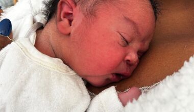 Neujahrsbaby 2026 am Universitätsklinikum Augsburg geboren