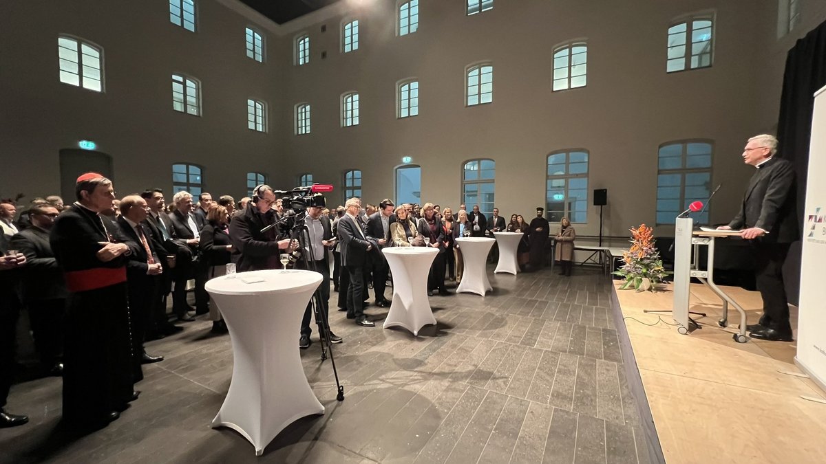 und-Leben.de - Hamers fordert Einsatz für einiges Europa und Westbindung Deutschlands