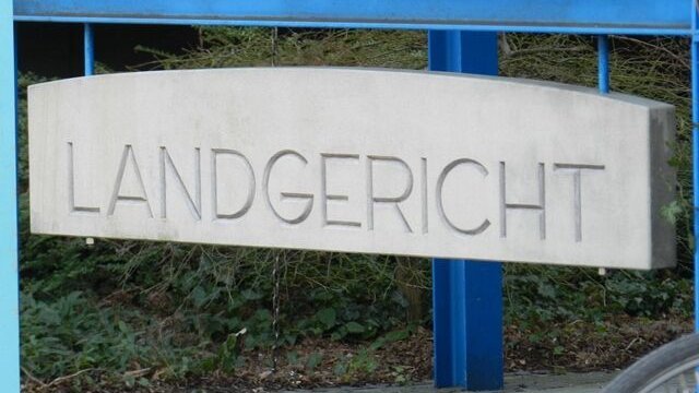 Minden/Bielefeld: Prozess gegen Pärchen wegen Überfällen verlängert