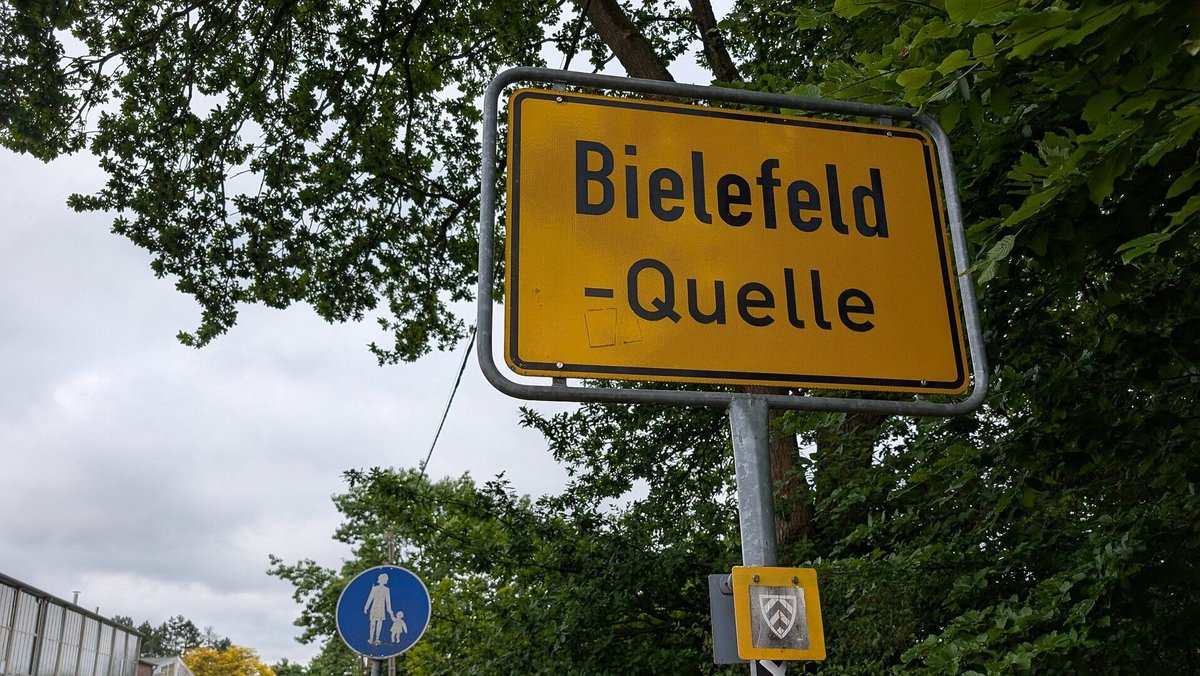 Vollsperrung auf Osnabrücker Straße in Bielefeld-Quelle