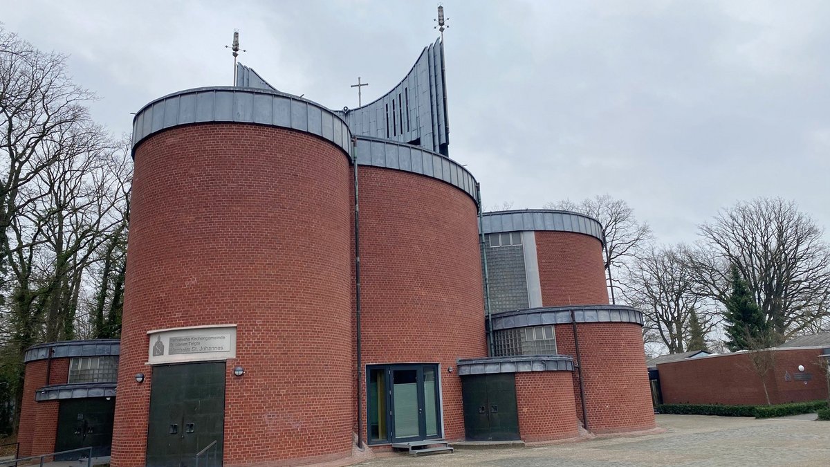 und-Leben.de - In Not gebaut, in Not geschlossen: Gotteshäuser nach dem Weltkrieg