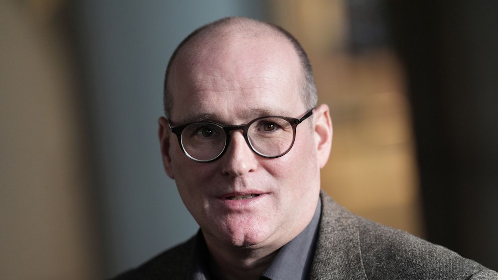 Hauptpastor Stefan Holtmann spricht von einer schmerzhaften Entscheidung, den Turmhelm der Jacobikirche abzunehmen. (Archivbild)