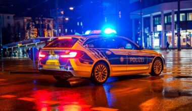 Polizei findet Drogen und Waffen