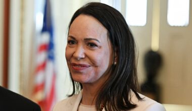 Treffen im Weißen Haus: Machado gibt Trump ihren Friedensnobelpreis! | Politik