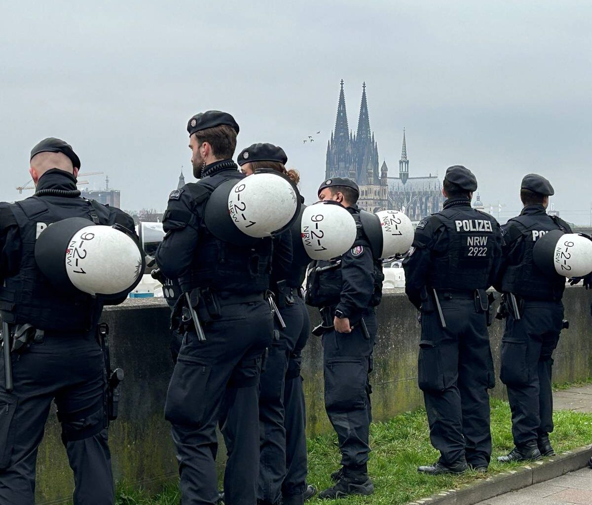 Volle City wegen mehrerer Demos am Samstag