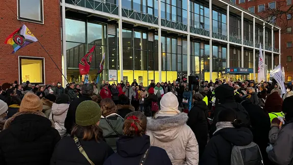 In Kiel gibt es eine Demonstration zur Solidarität mit den Menschen im Iran.