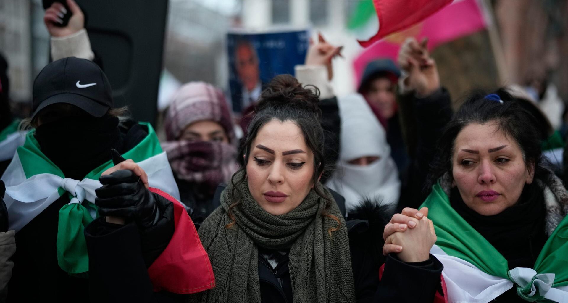 Eine Demonstration in Berlin aus Solidarität mit den Protesten im Iran