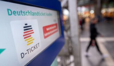 Preise ÖPNV Karlsruhe - löst das Deutschlandticket die KVV-Monatskarten ab?