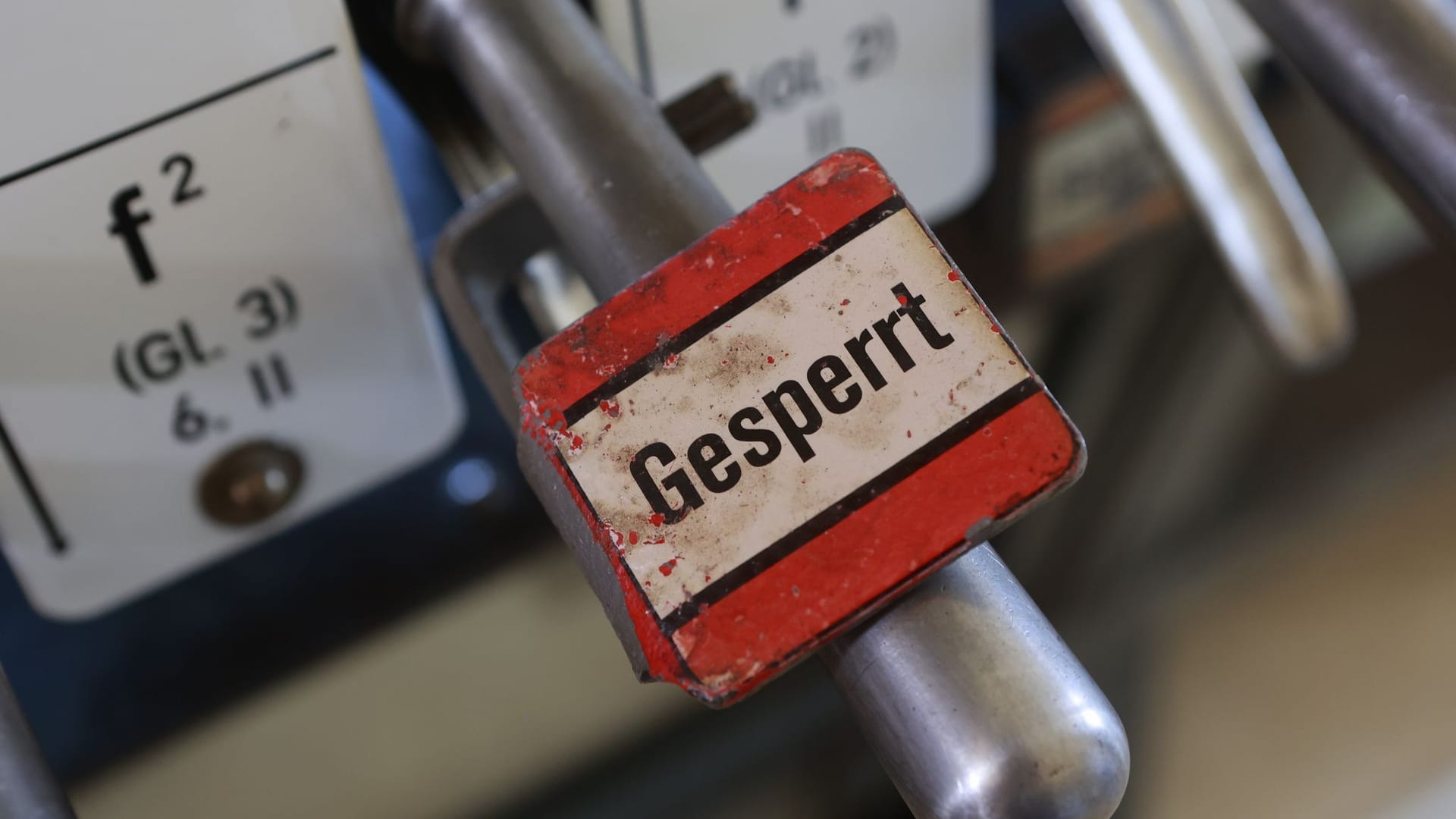 Stellwerk bei der Bahn Stellwerk bei der Bahn