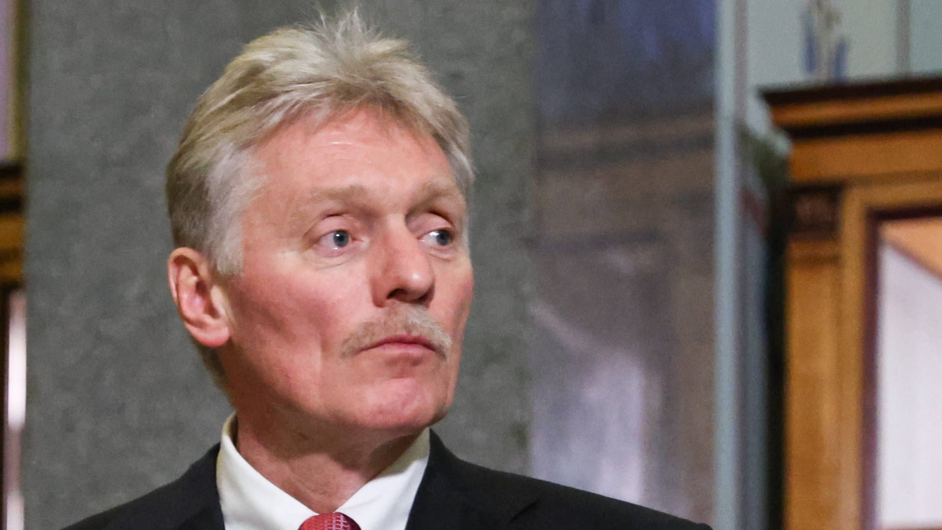 Dmitrij Peskow (Archivbild): Der Kremlsprecher wollte keine Beweise für den angeblichen Angriff auf die Residenz Putins präsentieren. Dmitrij Peskow (Archivbild): Der Kremlsprecher wollte keine Beweise für den angeblichen Angriff auf die Residenz Putins präsentieren.