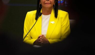 Medien: Venezuelas Vizepräsidentin übernimmt Regierung