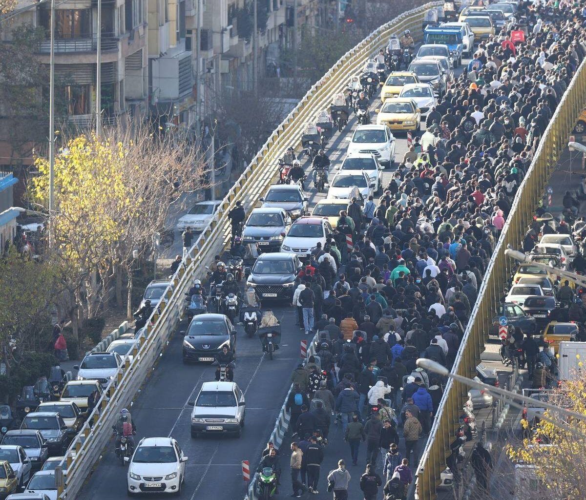 Proteste im Iran werden zunehmend gewaltsamer
