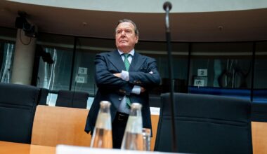 SPD-Politiker: „Nicht das Land der Barbaren“ – Altkanzler Schröder beklagt „Dämonisierung“ Russlands