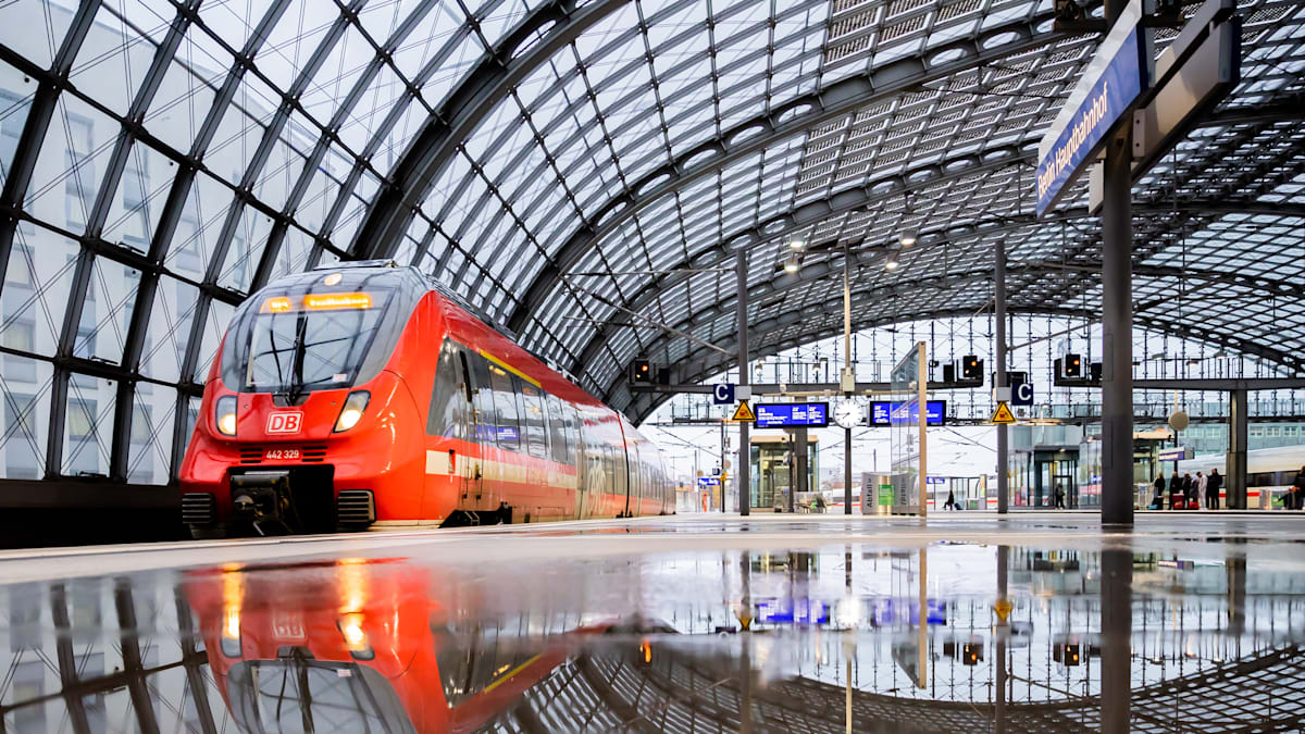 Im Nahverkehr droht noch dieses Jahr die Streichung von vielen Bussen und Bahnen