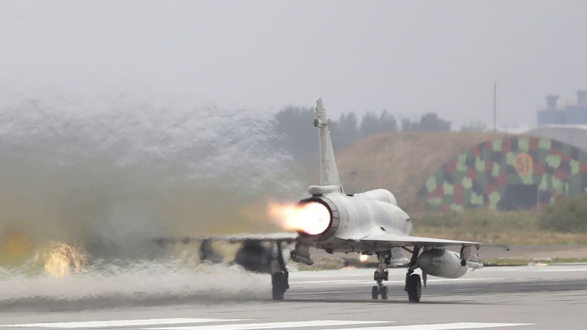 Spannungen im Pazifik: USA kritisieren chinesisches Großmanöver rund um Taiwan und fordern „konstruktiven Dialog“