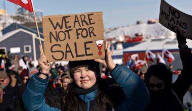 Grönland: Trump-Sprecherin droht mit Militäreinsatz – Rubio spricht doch vom Kauf der Insel