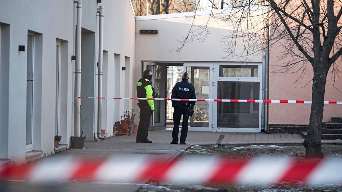 Berlin: Kind stirbt bei Unfall in Kita – Rettungskräfte und Hubschrauber im Einsatz