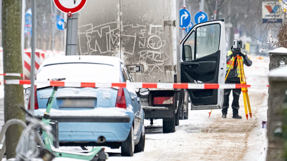 Täter flüchtig: „Gezielte Tötung“ – 44-Jähriger in Berlin aus Fahrzeug heraus erschossen