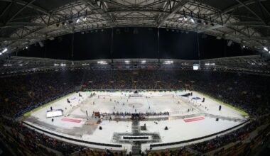 Berlin gewinnt Eishockey-Freiluftspiel in der Verlängerung