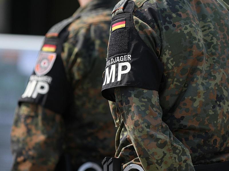 Expertin erwartet keine zügige militärische Unabhängigkeit von USA Expertin erwartet keine zügige militärische Unabhängigkeit von USA