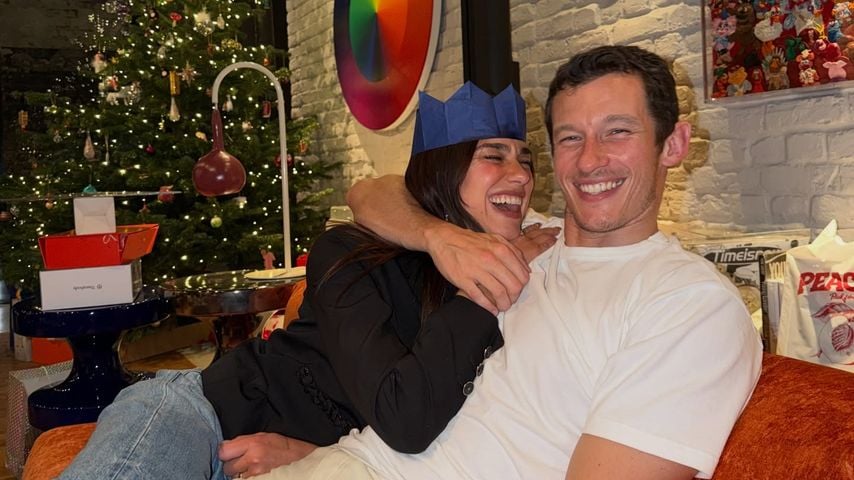 Dua Lipa und Callum Turner an Weihnachten 2025