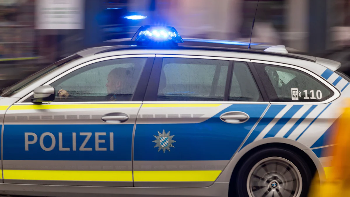 München: 24-Jährige sticht mit Küchenmesser auf Drogerie-Mitarbeiter ein - München