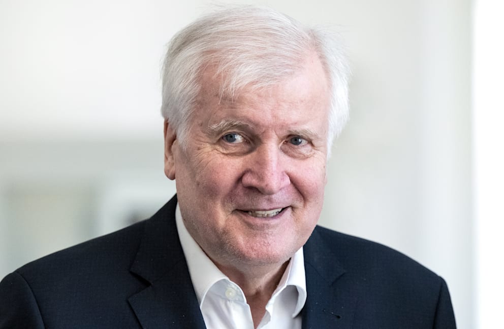 Er ist der berühmte Vater von Anna-Felicia Fröhlich: Horst Seehofer (76), ehemaliger Ministerpräsident von Bayern, früherer Bundesminister und Ehrenvorsitzender der CSU
