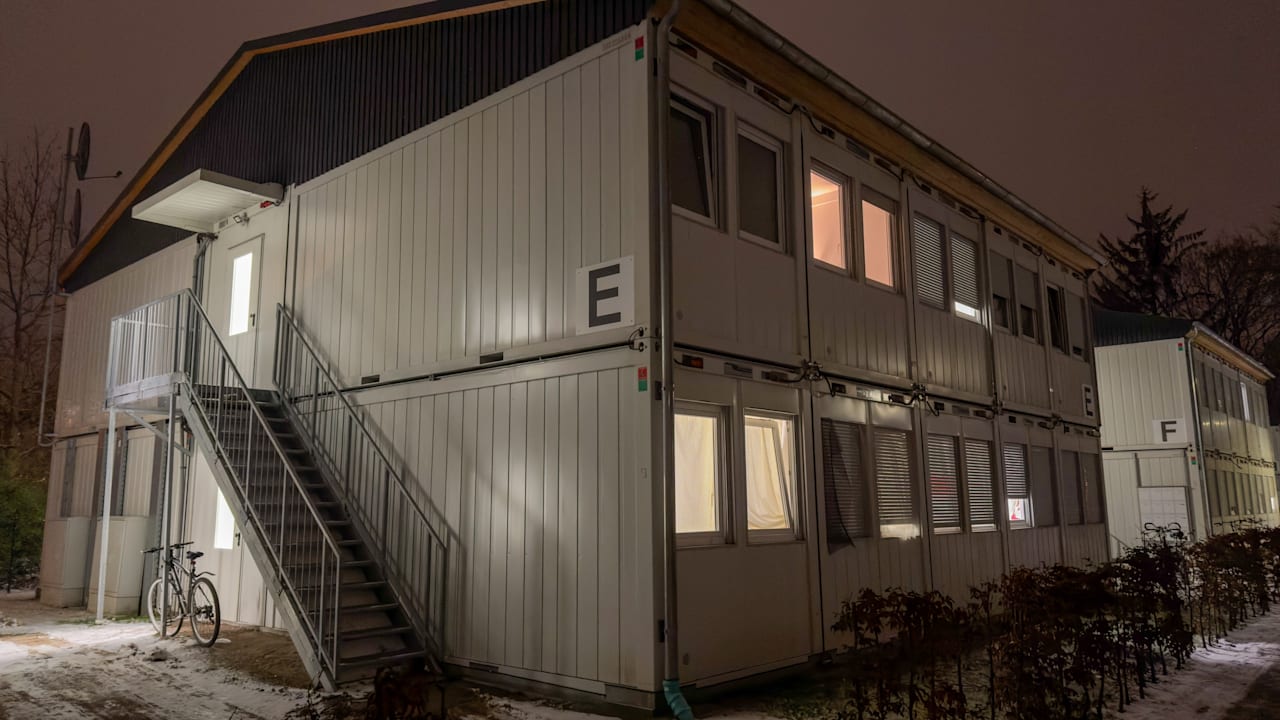 Nachbarn über U-Bahn-Killer: „Er hat viel Alkohol getrunken, war oft aggressiv“ | Regional