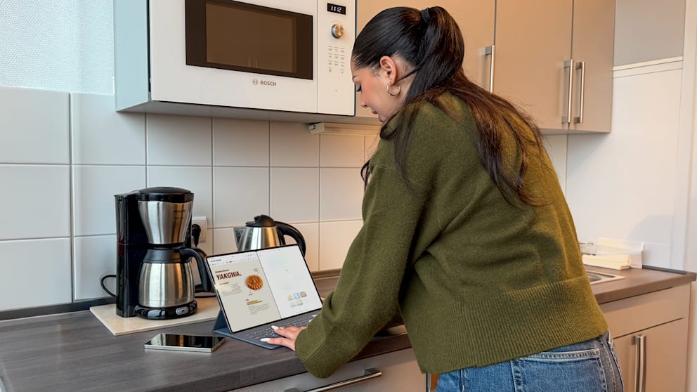 Was koche ich heute? Lea lässt sich gern von den Ideen der KI inspirieren. Gemini erstellt auch individuelle Ernährungspläne oder Rezeptanpassungen, wenn beispielsweise eine Unverträglichkeit vorliegt